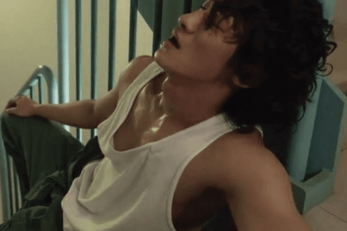 岩本さん露出シリーズ（夜の公園編）