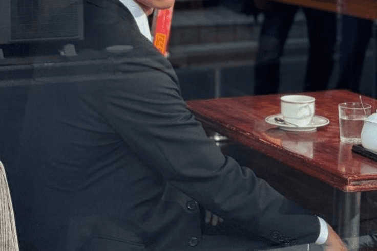 お隣の岩本さん